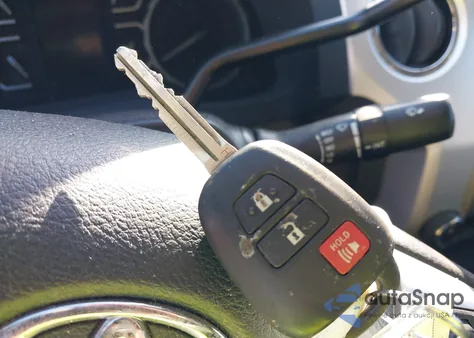 2019 Toyota Tundra Sr5 4.6L V8 from USA, damaged, VIN 5TFDM5F11KX083936